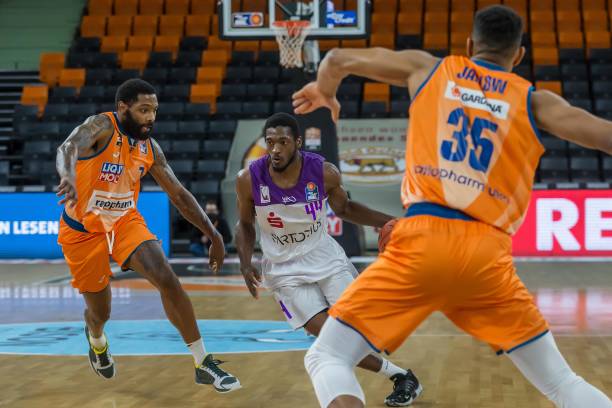 将精力集中 将精力集中