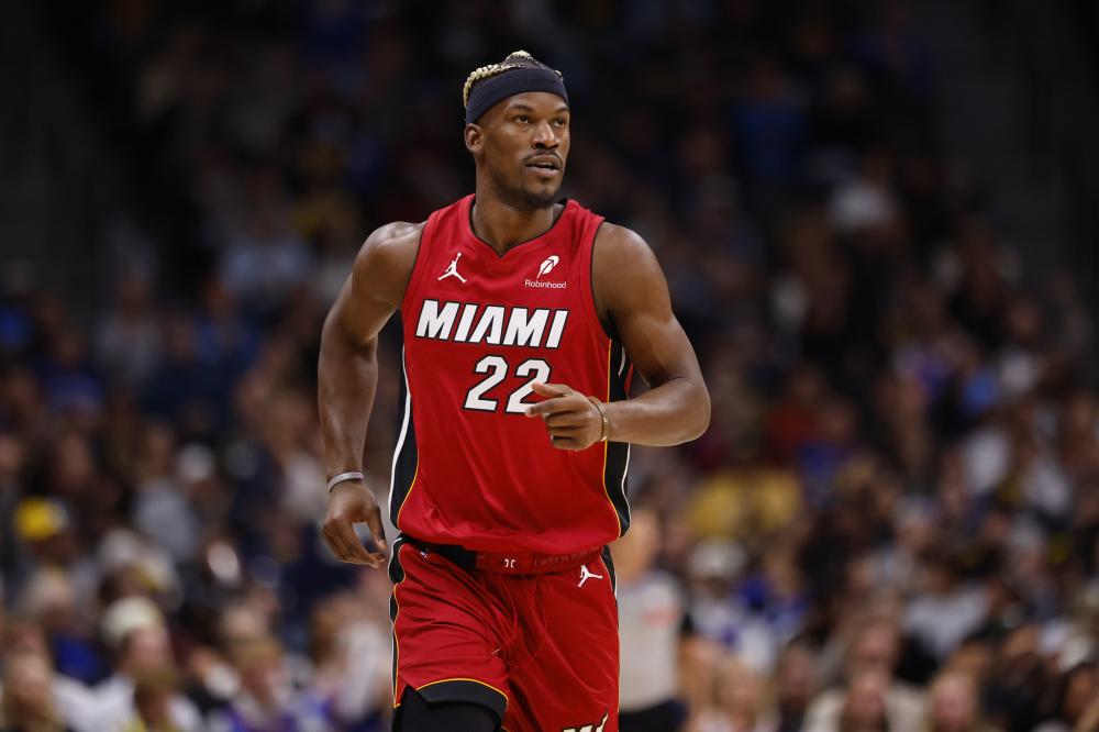 都可能左右 都可能左右