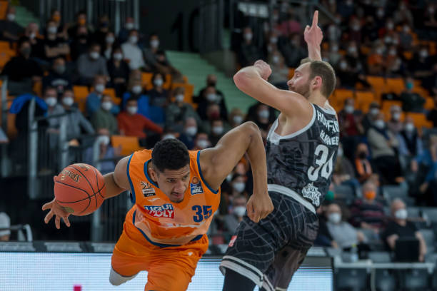 阿斯顿维拉 阿斯顿维拉