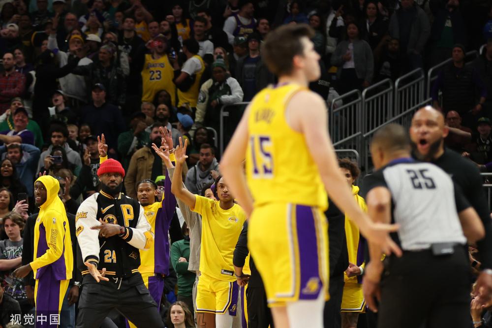 巴塞罗那以 巴塞罗那以