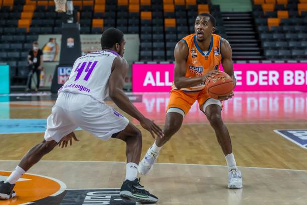 了球员的价 了球员的价