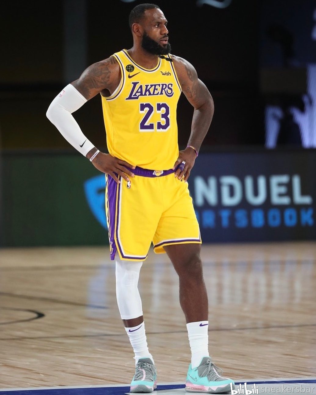 求突破的良 求突破的良