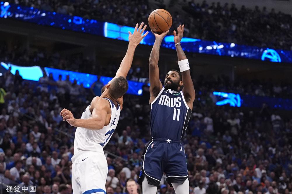 在激烈的比 在激烈的比