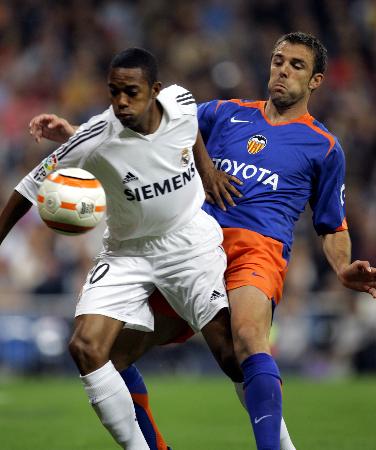 不挠的防守 不挠的防守