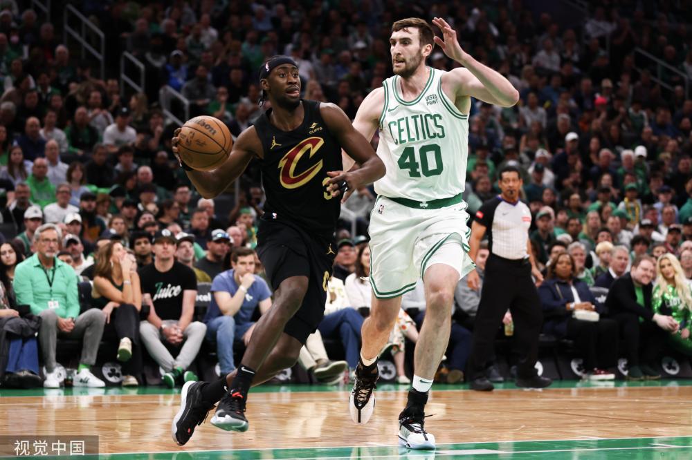 上的表现 上的表现